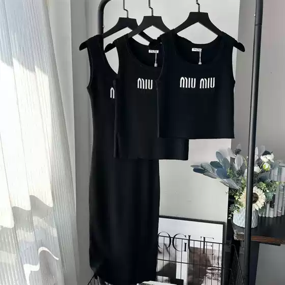 MM24 Spring Summer New Fashion Jacquard Letter Elegant Slim-Fit Knit Tank Top Series for Women