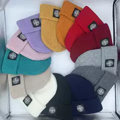 Manufacturer direct sales knitted hat men's autumn and winter European and American e-commerce yarn hat compass embroidery cold hat casual Baotou anti cold hat