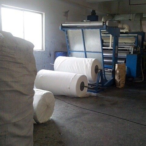 Factory direct paper non-woven lining clothing lining paper