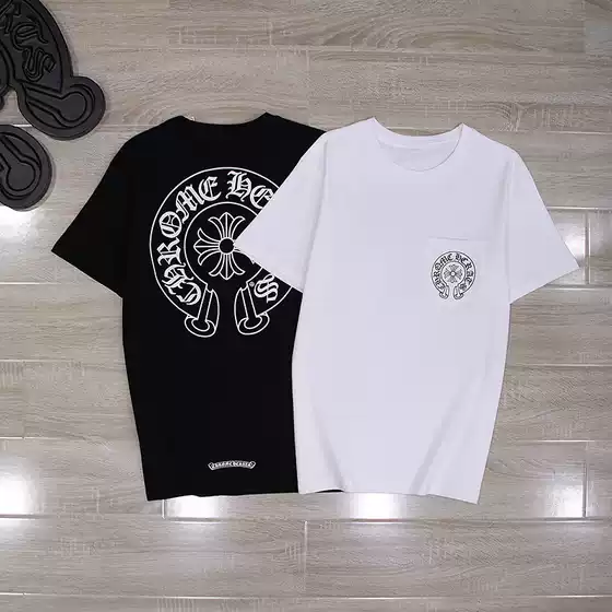 Correct Chrome Hearts21ss Classic Big Horseshoe Crusade Sanskrit Short-sleeved T-shirt for Men and Women
