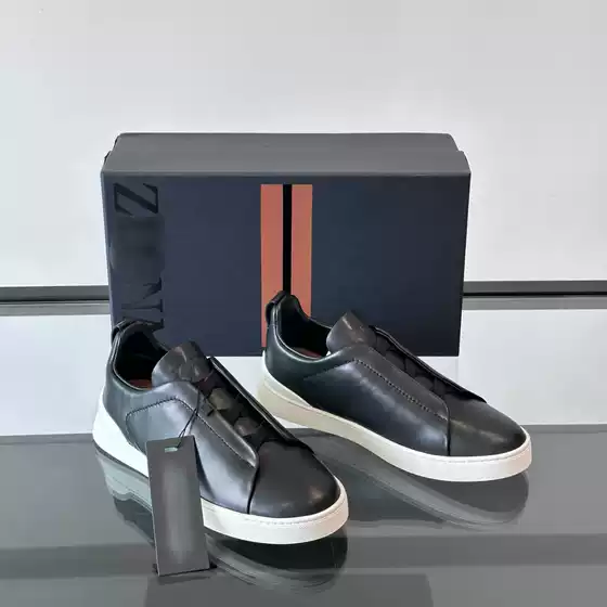 European Station White Shoes, Casual Sports Shoes, Luxury Brand Genuine Leather Slip-On Leather Shoes, Gentleman Men's Shoes