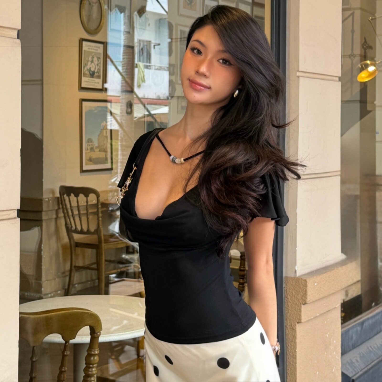 Womens Summer V Neck T Shirt Slim Fit Short Sleeve Solid Color Trendy Style Casual Wear Wholesale Available