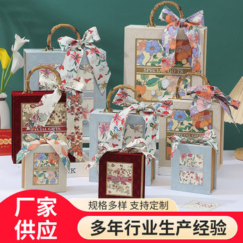 Mystery Garden Mori Bow Silk Scarf Gift Box Wedding Bridesmaid Accompanying Gift Printed Exquisite Wedding Candy Box Wholesale