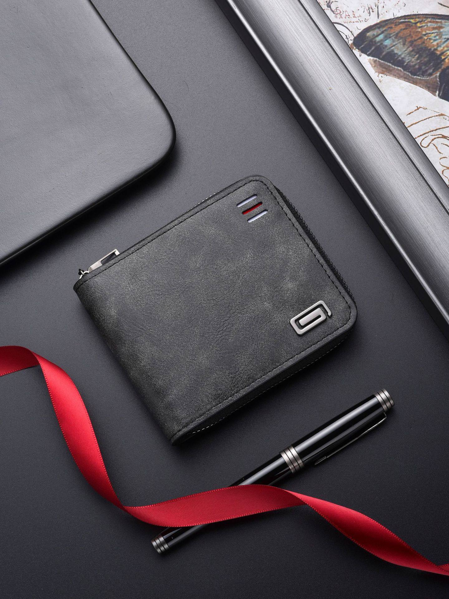 New 2026 Retro Men's Wallet Short Style Id Card Holder Leather Wallet Zipper Men's Wallet