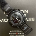 13 moon phase black