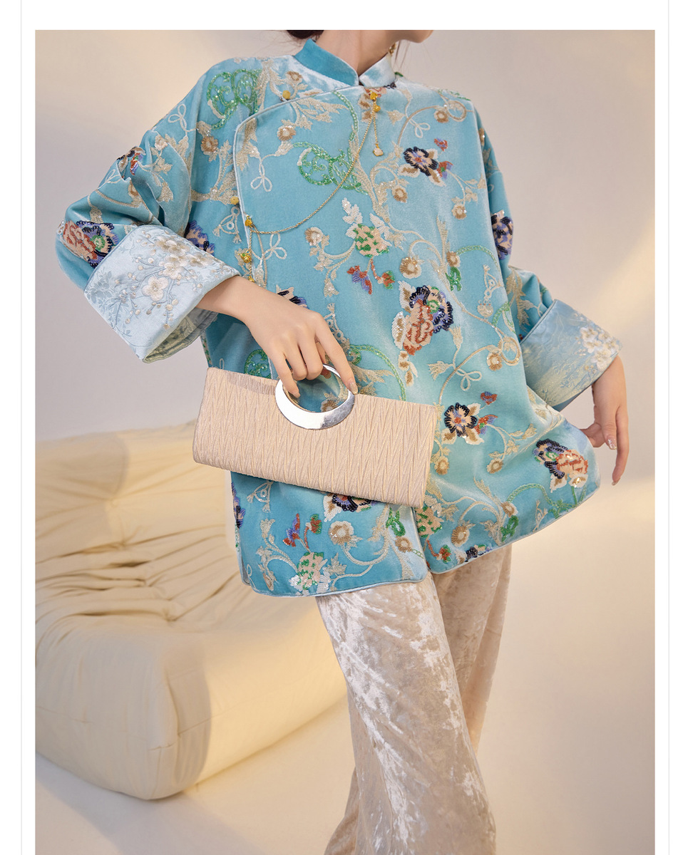 Áo sơ mi nữ dài tay cổ đứng thêu hoa đính sequin chất liệu satin mềm — Tianshuiqing (phát hành cùng ngày), Tianshuiqing (tóc 7 ngày)