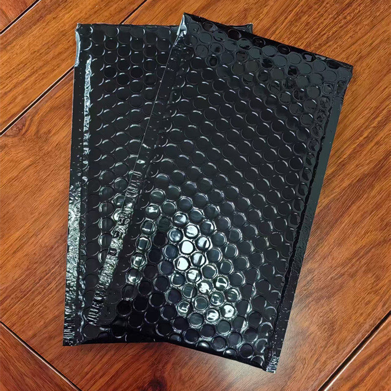 In-Stock Low-Priced Colorful Laser Aluminum-Coated Bubble Bags Self-Adhesive Envelope Bags Clothing Decorations Express Packaging Bags