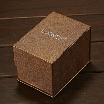 LOQNCE Watch Box Tuhao Gold Magnet Flip Box Square Box Sponge Gift Box Paper Box