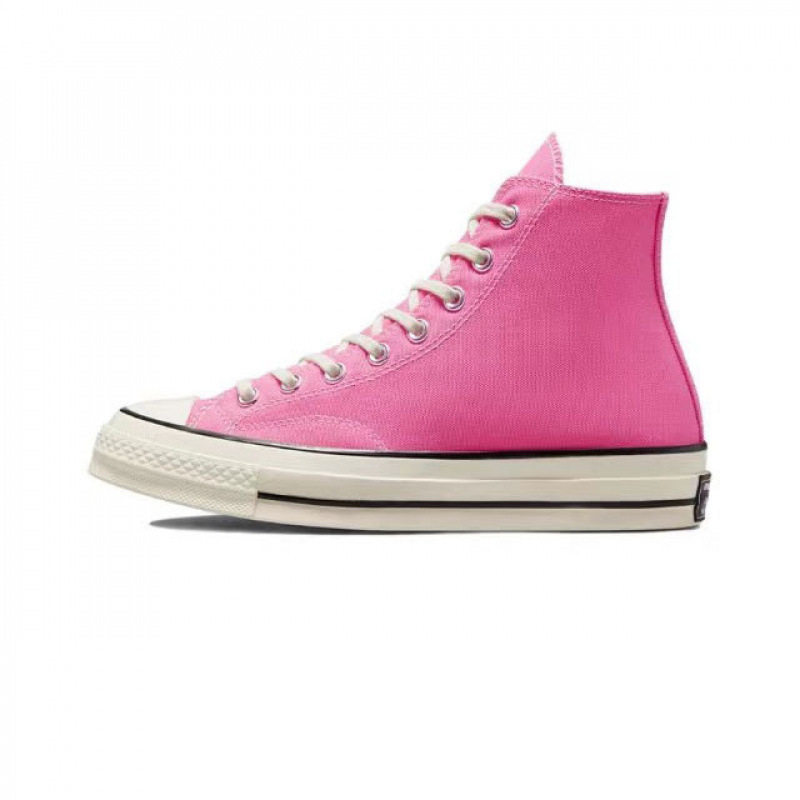 ピンク（ワンサイズ大きめ）が人気