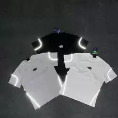 New American Embroidered logo Young Men and Women Line Reflective Summer Niche Trendy T-shirt Shorts Sports suit