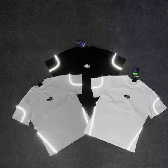 New American Embroidered logo Young Men and Women Line Reflective Summer Niche Trendy T-shirt Shorts Sports suit