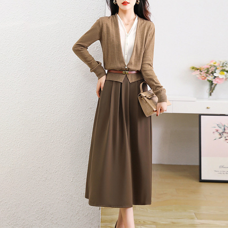 (Mới) Mã K4730 Giá 1680K: Đồ Bộ Nữ Hatdli Áo Len Dài Tay Cả Bộ 2 Món Hàng Mùa Xuân Thu Đông Trông Trẻ Hơn Tuổi Thời Trang Nữ Chất Liệu G05 Sản Phẩm Mới, (Miễn Phí Vận Chuyển Toàn Quốc).