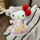 Оптовая продажа кулона HelloKitty, можно носить детскую одежду, симпатичную плюшевую куклу kt cat, кукольную одежду, юбочный костюм mini 100