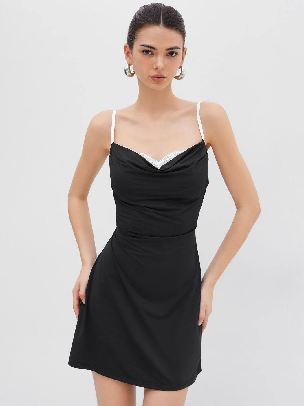 Color Block A Line Mini Dress Slimming Fit Spaghetti Straps Sweetheart Neckline Casual Summer Wear Wholesale