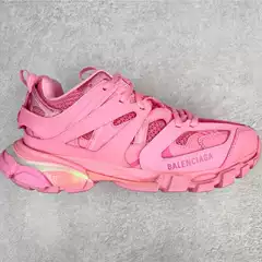 Balenciaga Sneakers Track