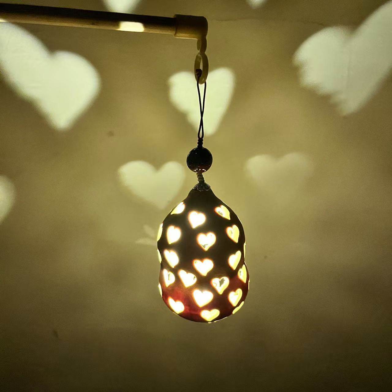 Handmade Gourd Hollow Night Light Natural Wood Art Portable Lamp Romantic Light and Shadow Decoration Ruian