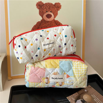 High-value Cute Cartoon Polka Dot Pencil Case South Korea High-capacity Stationery Bag for Primary and Secondary School Students Multi-functional Storage Bag for Women