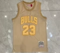 Bulls 23 Retro Gold