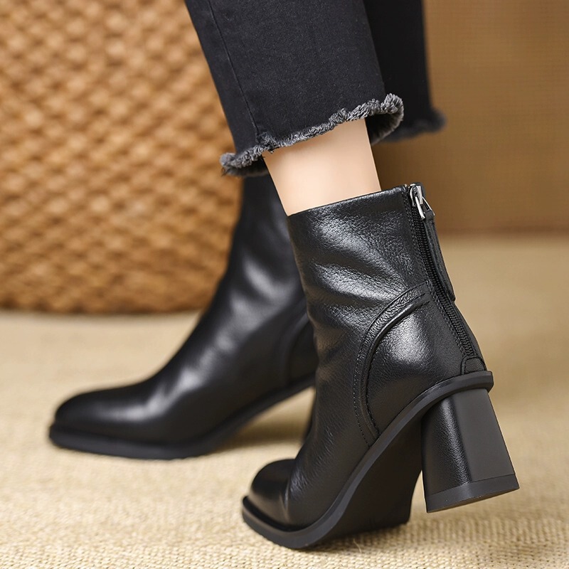 Boot nữ cổ thấp lông xù giữ ấm khóa kéo sau gót dày mũi tròn — Màu đen, Màu mơ