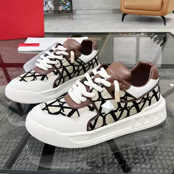 Men's Striped Board Shoes Trendy Plaid Light Luxury Streetwear Thick Sole Comfortable Soft Sole Athletic New Breathable Casual Shoes for Spring and Autumn