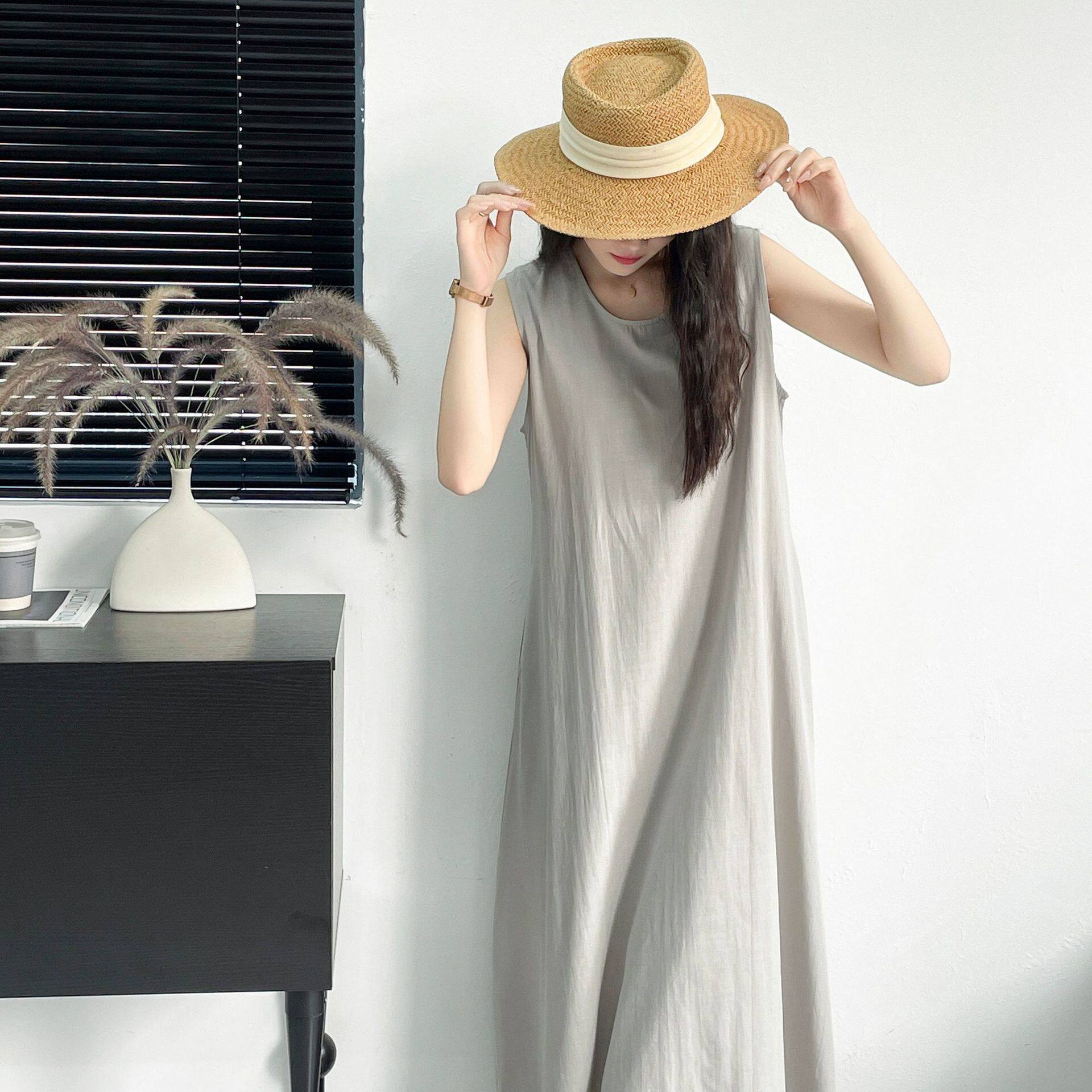 Summer Maxi Dress Loose Fit Round Neck Sleeveless Solid Color Casual Style for Everyday Wear Wholesale Available