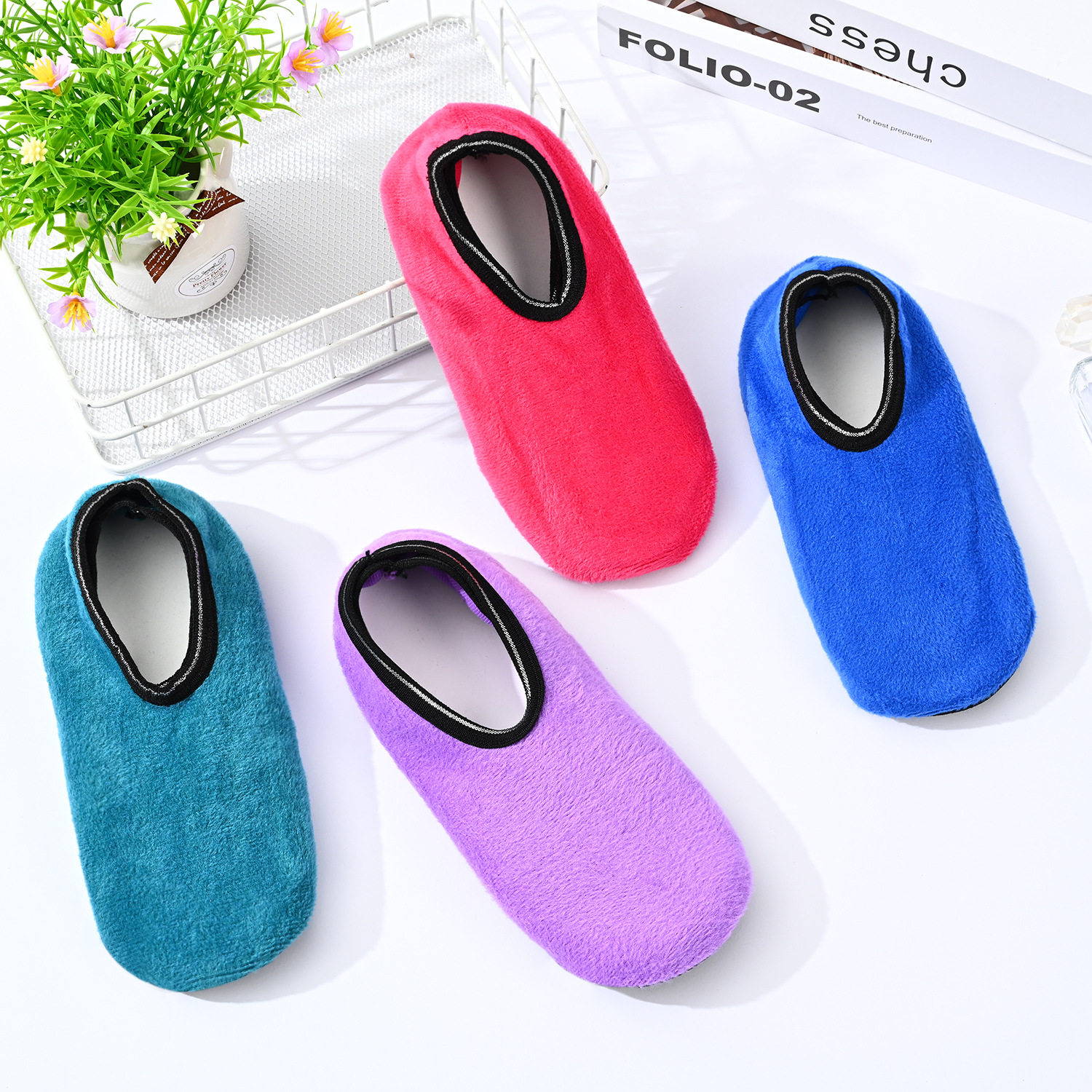 秋冬加绒加厚地板袜女士纯色不倒绒成人儿童防滑地毯袜套厂家批发