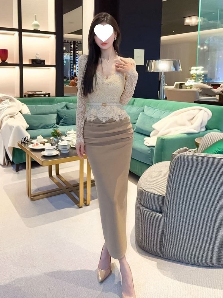 French-Style Sexy Lace Slim-Fit Set for Women 2025 Pure Desire Base Shirt Slimming Bodycon Skirt Two-Piece Set