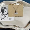 Solitaire mermaid tears white diamond