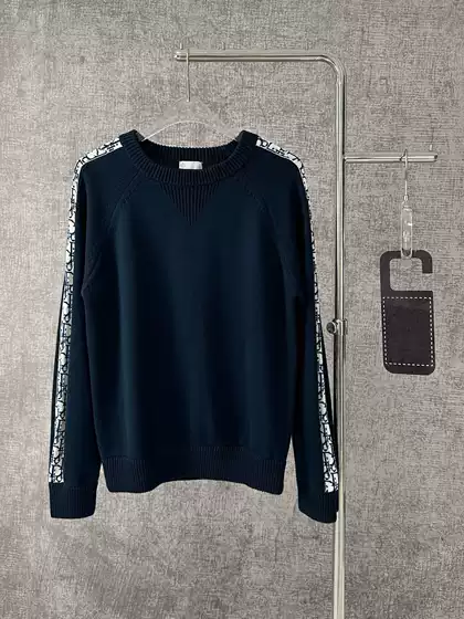In-Stock High-Quality Version of the Original Design with Full-Print Lettering on the Sleeves, Knitted Wool Sweater, Crew Neck Sweater for Men and Women