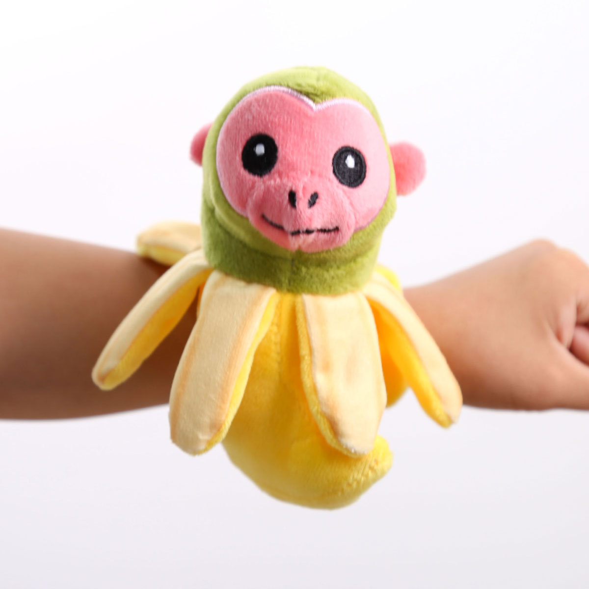 融合山海经啪啪圈手环毛绒玩具跨境木棍人玩偶公仔批发国外布娃娃