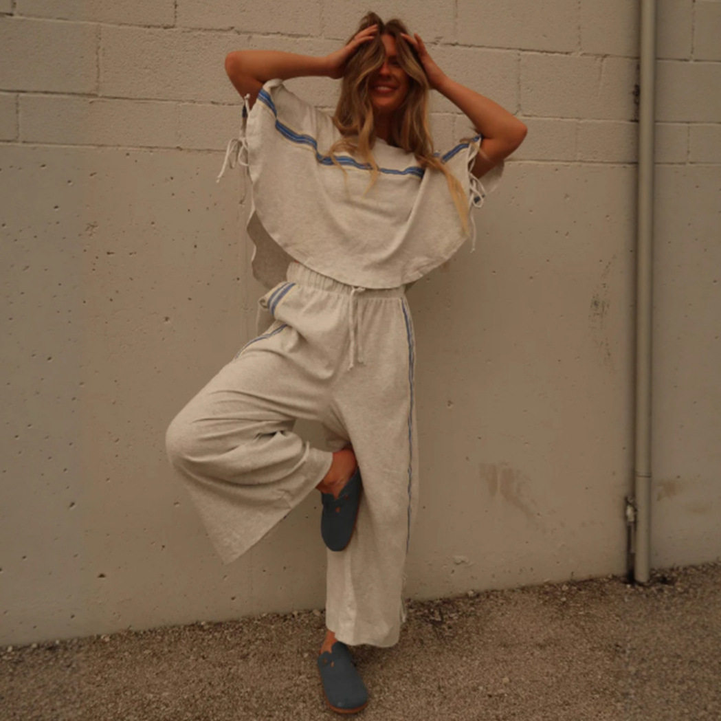 Womens Casual Loose Fit Round Neck Top and Wide Leg Pants Set Autumn Fashion Comfortable Everyday Wear Wholesale