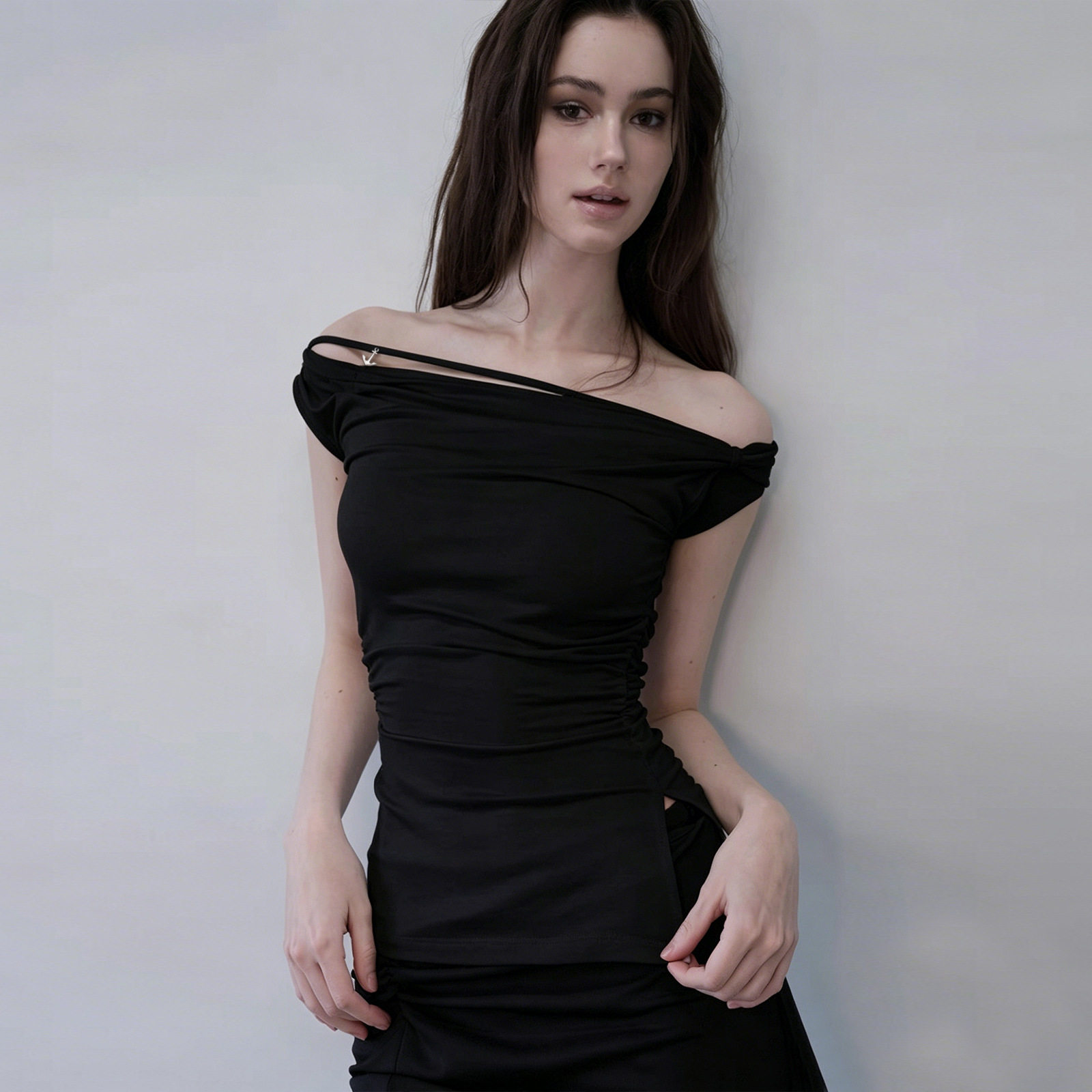 Off Shoulder T Shirt Fashionable Design Irregular Hem Solid Color Summer Casual Wear for Women Wholesale Available
