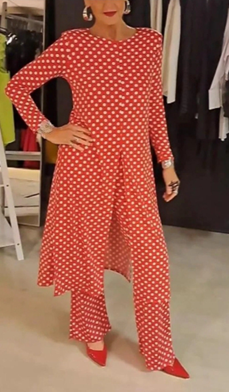 Summer Polka Dot Split Hem Top and Pants Set Slim Fit Round Neck Fashionable Versatile Perfect for Casual Outings