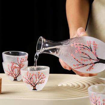 Sakura Pink Antique Japanese Sake Cup, High-Looking Rice Wine, Fruit Wine, Small Tea Cup, Wine Dispenser, Catering Special