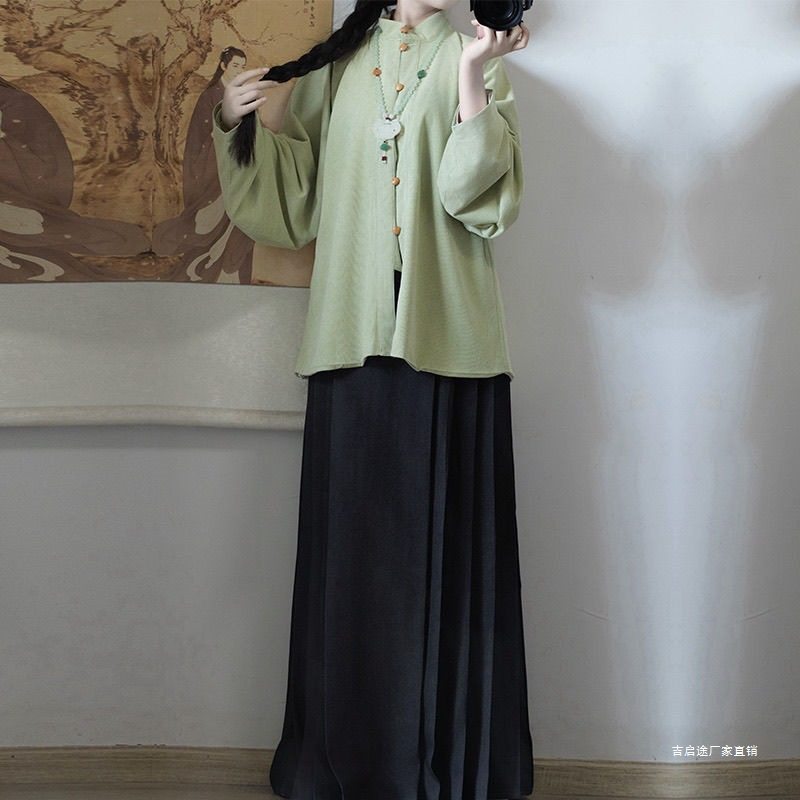 Light Shirt Style: Ming Dynasty Autumn and Winter Thickened Fleece Stand Collar Double-Breasted Bow Pocket Sleeve Short Jacket with Mamian Skirt for Daily Commuting Hanfu
