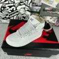 47.pure white + box