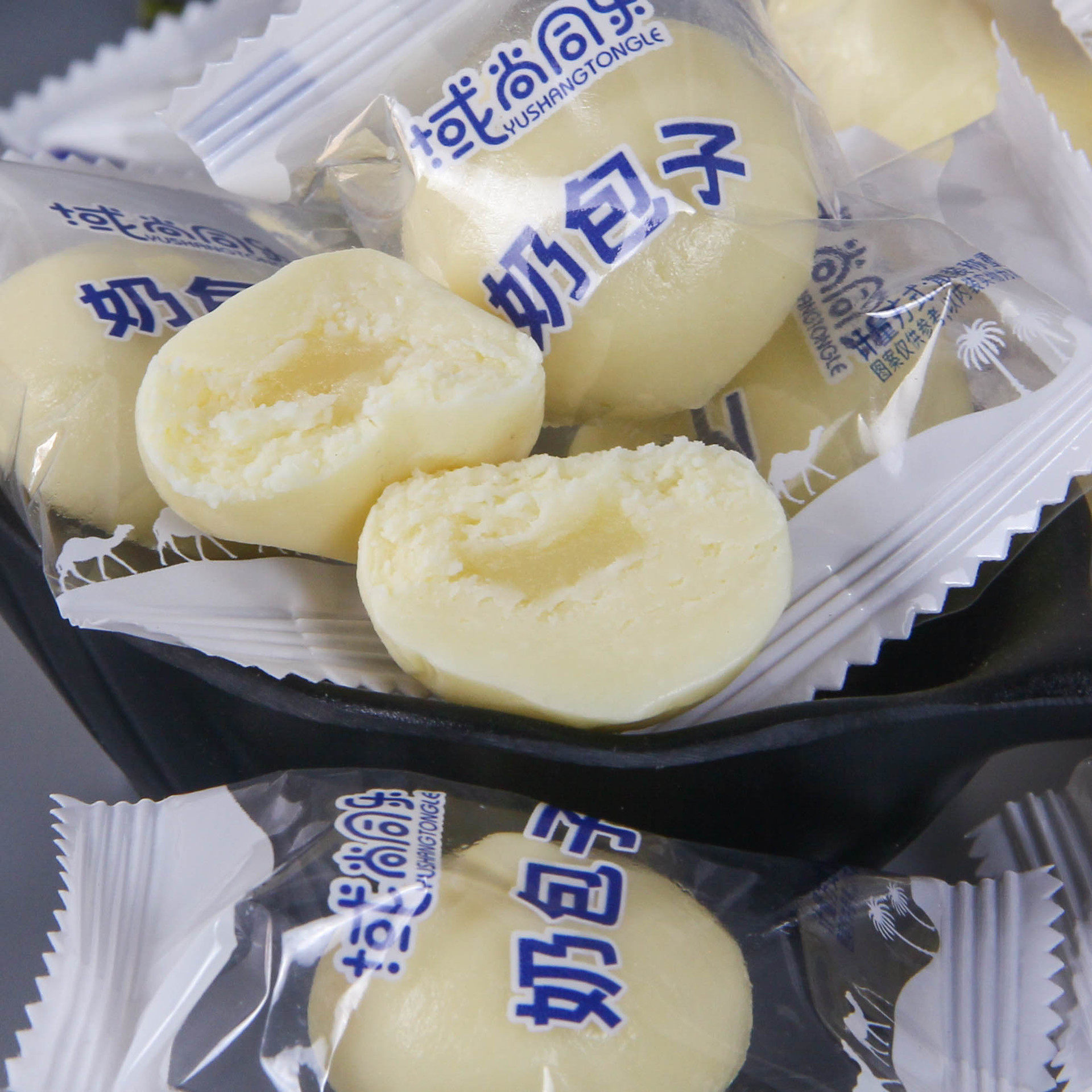 Xinjiang Specialty Yu Shang Tong Le Milk Buns with Bursting Custard, Small Packaged Dairy Snacks, Cheese with Milky Flavor