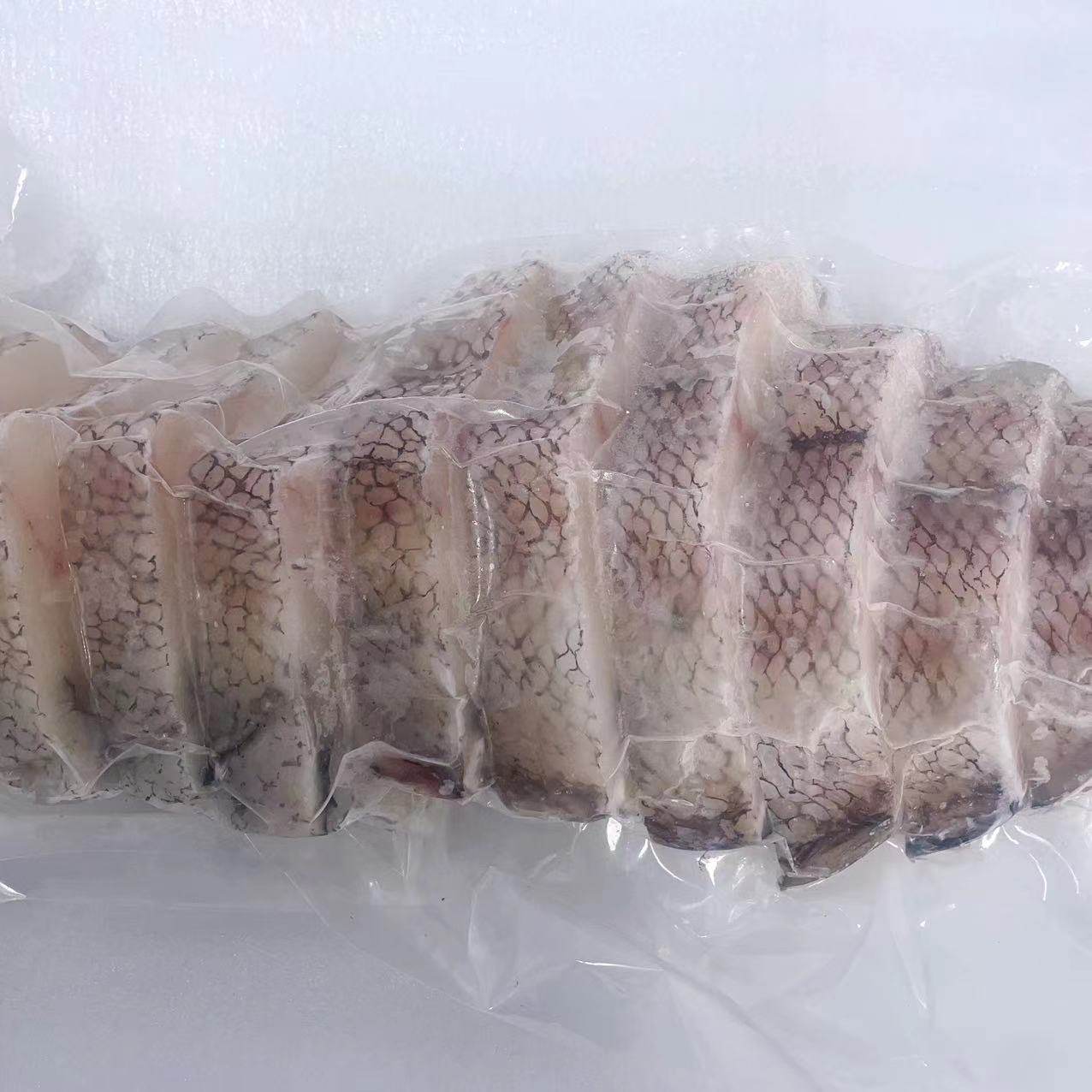 Large Pieces of Fresh Deep-Sea Cod Fillets, Deep-Sea Imported Cod, Whole Cod Wheels, Cut Water Cod, Wholesale Frozen Food Supplements