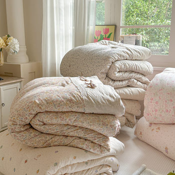 All-Cotton Lace Trim Double-Layer Yarn Bean Sprout Spring, Autumn, Winter Quilt Core with Bow, No Duvet Cover, Machine Washable