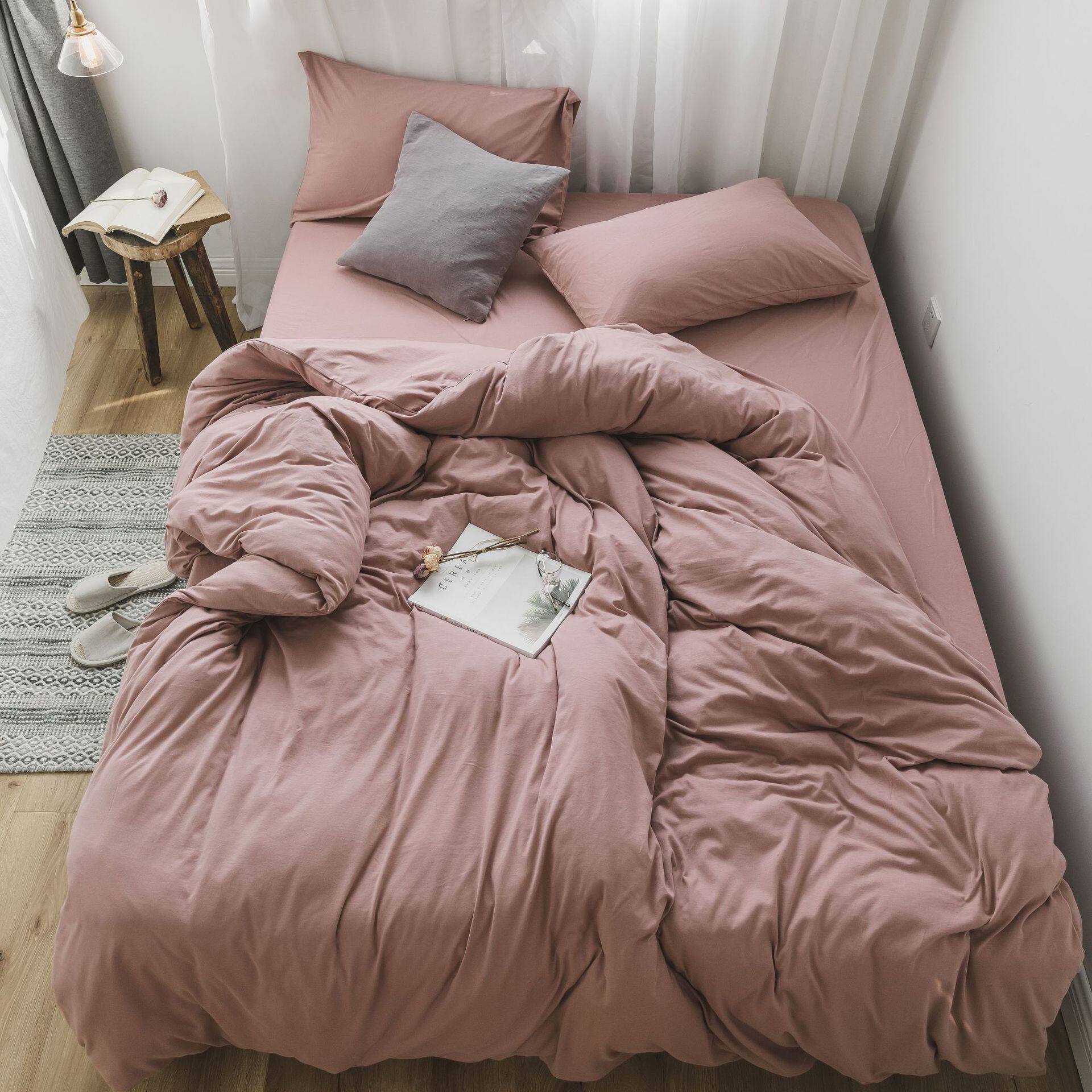 2019 unprinted plain knitted cotton quilt cover four-piece bed sheet pure cotton solid color simple four-piece bed hat wholesale