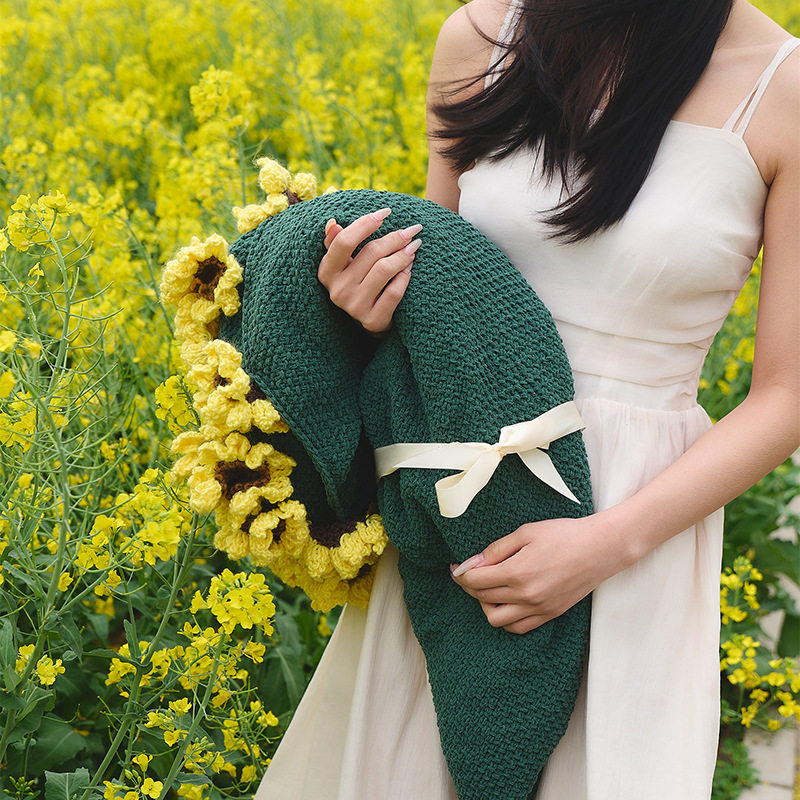 Cross-Border Sunflower Multifunctional Blanket Finished Product Is Not a Material Package Ready-Made 150cm Diameter Blanket Finished Product Batch