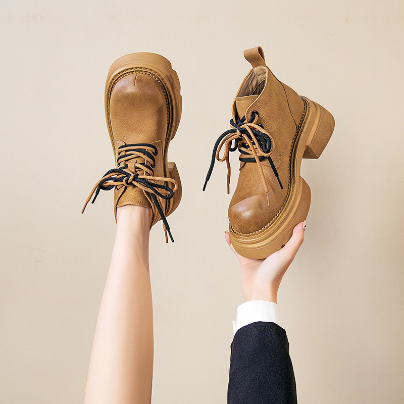 (Mới) Mã K2949 Giá 1810K: Giày Boot Cổ Thấp Nữ Wetdi Hàng Mùa Xuân Thu Đông Đế Cao Giày Dép Nữ Chất Liệu G05 Sản Phẩm Mới, (Miễn Phí Vận Chuyển Toàn Quốc).