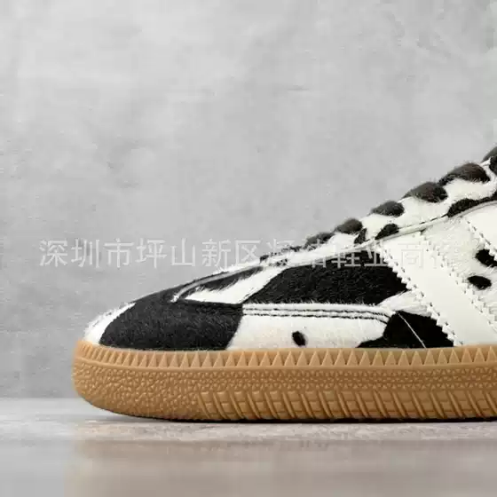 Foreign Trade Cross-Border Origin Men's and Women's Casual Versatile Lightweight Training Shoes for Couples, Round-Toe Lace-Up Low-Top Sneakers