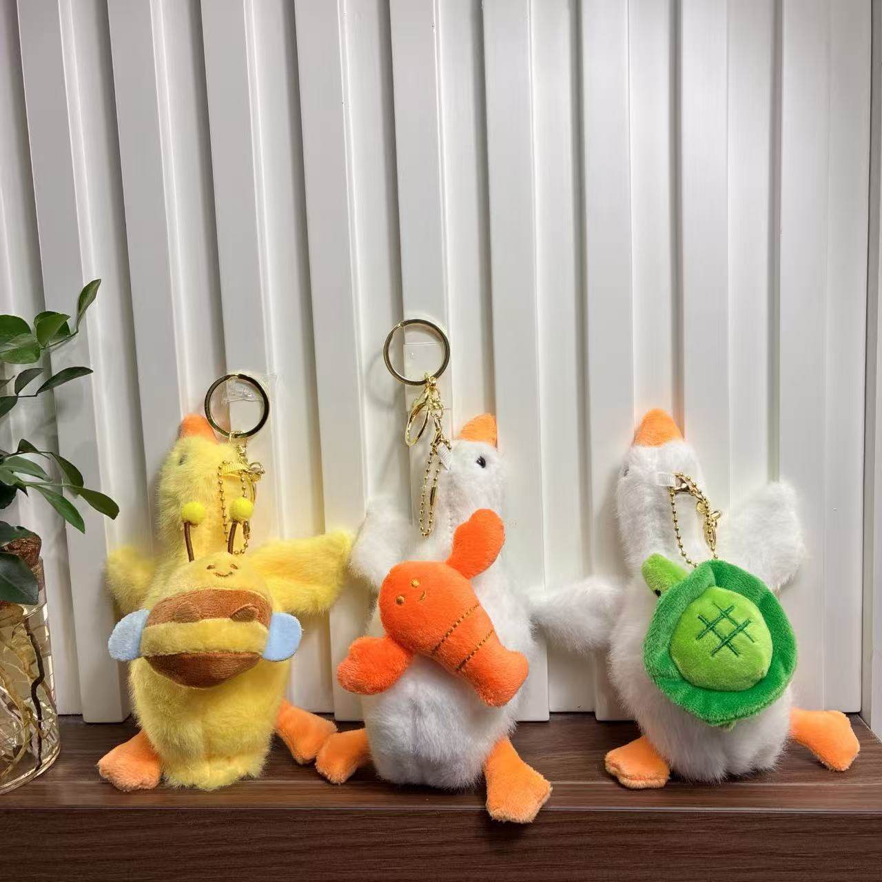 Cross-Border Cute Stretchy Big White Goose Stress Relief Fun Plush Pendant Doll Couple Keychain Bag Car Decoration