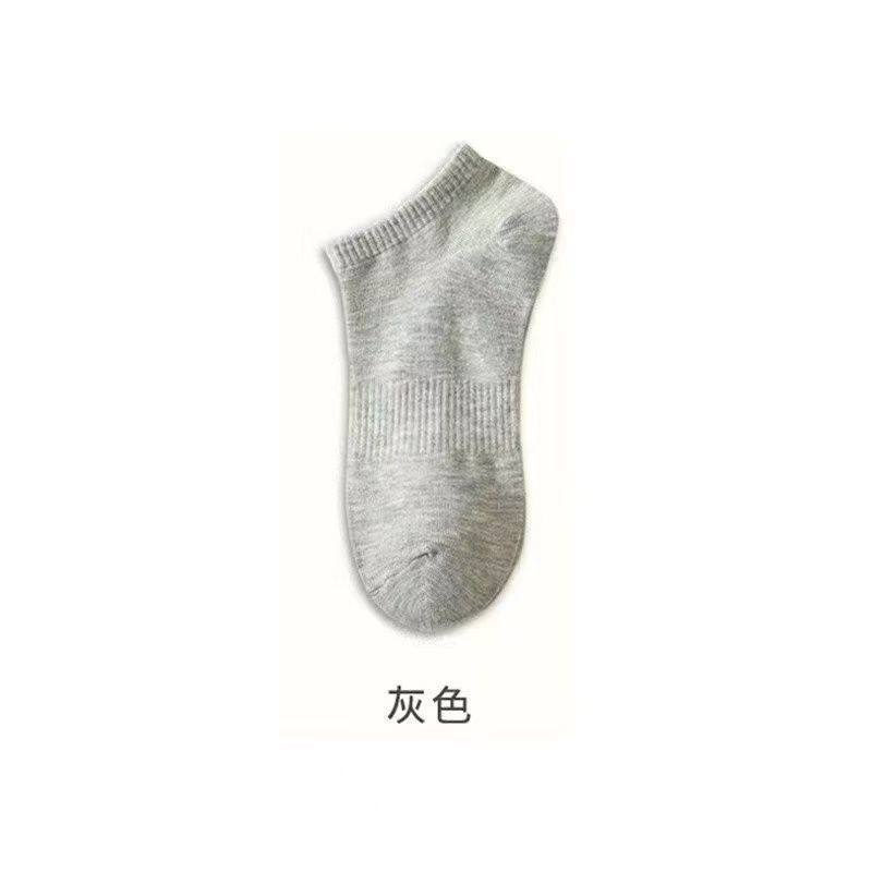 诸暨黑白纯色中筒运动袜子透气吸汗男袜防臭高颜值低帮短筒长袜女