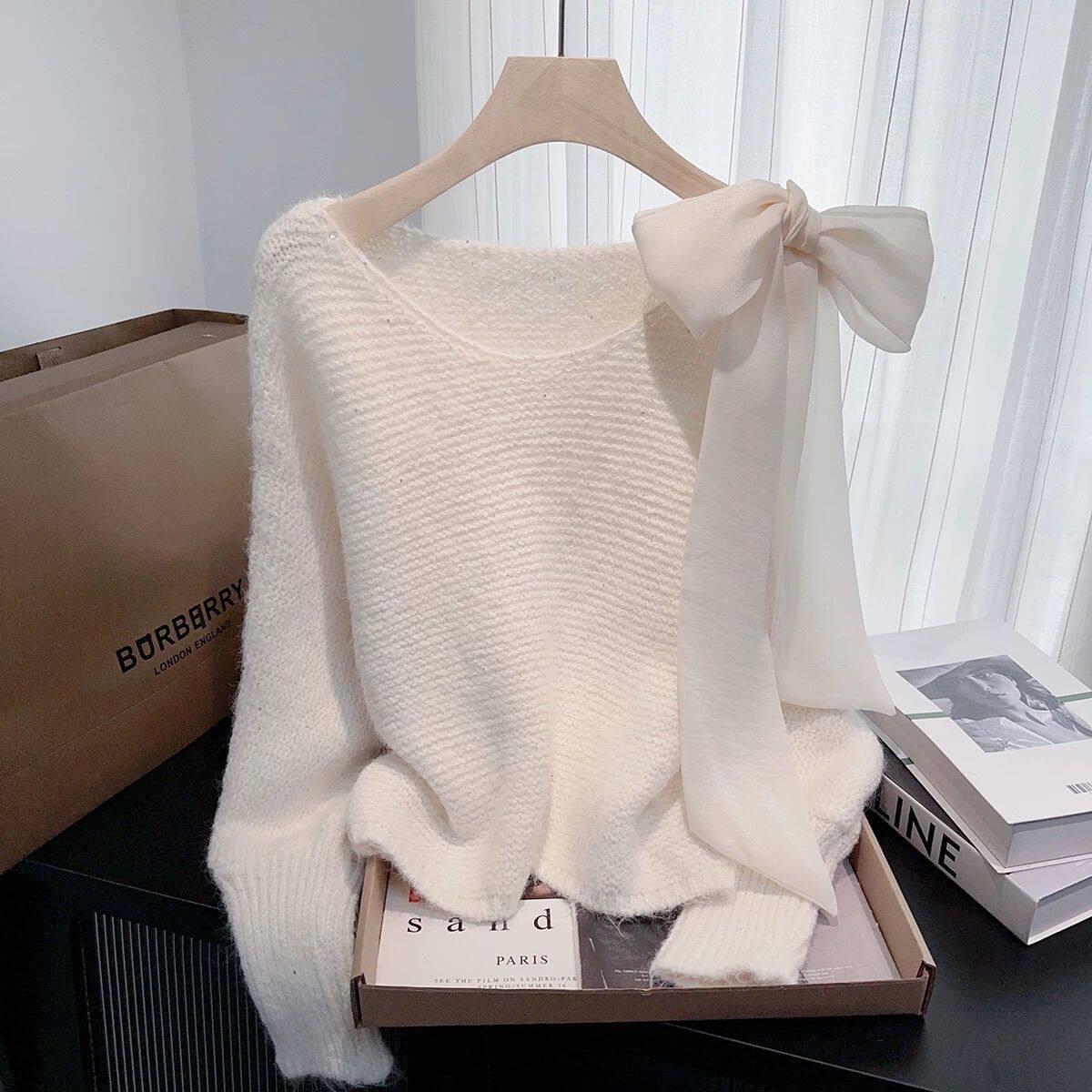 2025甜美风蝴蝶结设计感蝙蝠袖软糯毛衣女秋冬巨好看漂亮气质上衣