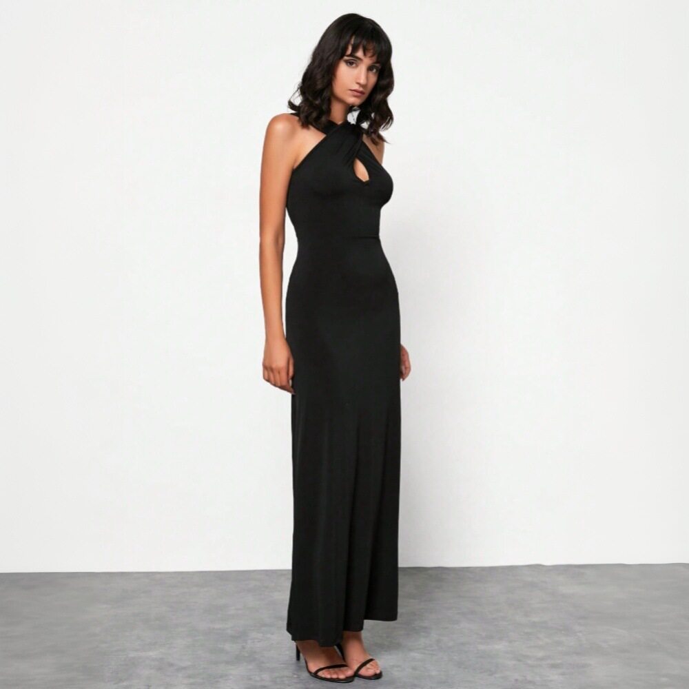 Womens Backless High Waisted Maxi Dress Elegant Design Spring Summer Fashion Comfortable Fabric Wholesale