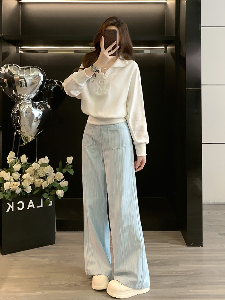 Age-Reducing Casual Sports Suit for Women in Spring, Autumn and Winter, Slim and Fashionable European Goods, Classy Elegant and High-End Two-Piece Set