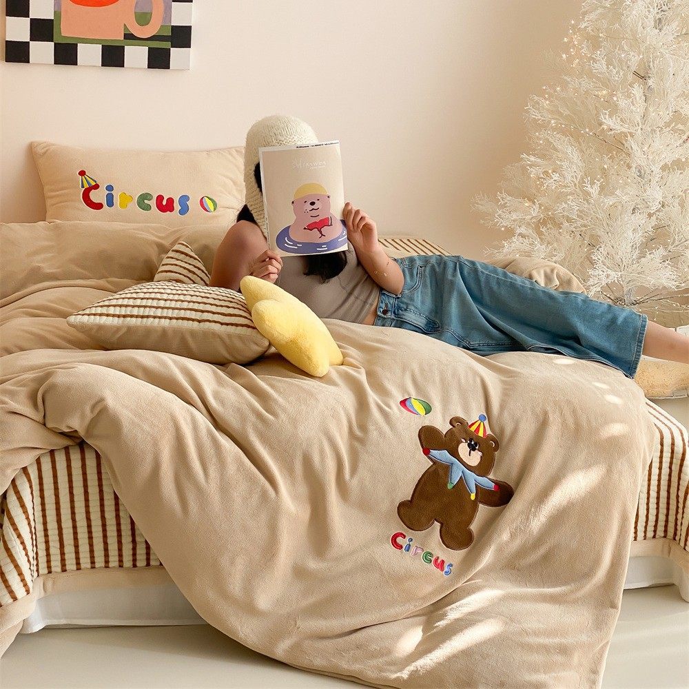 Ins Cartoon Milk Velvet Embroidered Quilted Bed Cover Three-piece Set Autumn and Winter Warm Apple Panda Patch Embroidered Quilt Cover