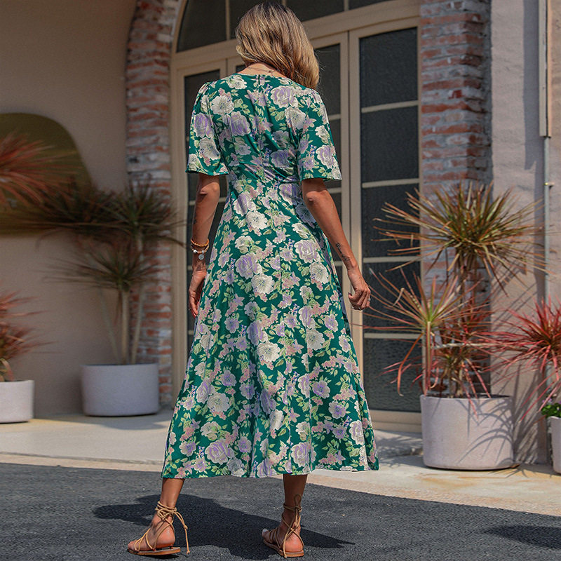 Summer Floral Midi Dress for Women Slim Fit Elegant Style Comfortable Fabric Perfect for Casual Outings Wholesale
